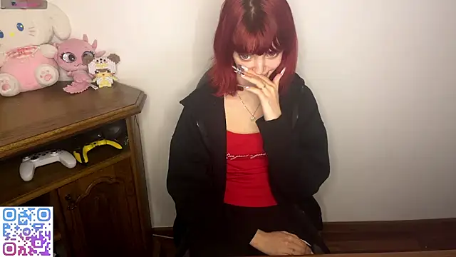 Snapshot of CassyVixen chatting on 03/01/26, 04:18 CassyVixen online show from 03/01/26, 04:18