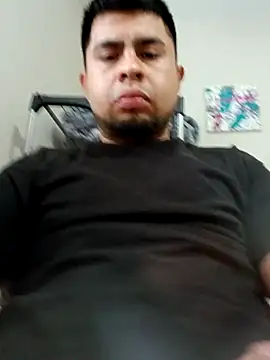 Snapshot of Alexis11197 chatting on 02/20/26, 04:09 Alexis11197 online show from 02/20/26, 04:09