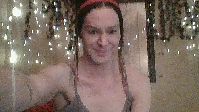 Snapshot of sillymillie4 chatting on 02/05/26, 11:11 sillymillie4 online show from 02/05/26, 11:11