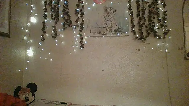 sillymillie4 online show from 06/11/26, 04:31