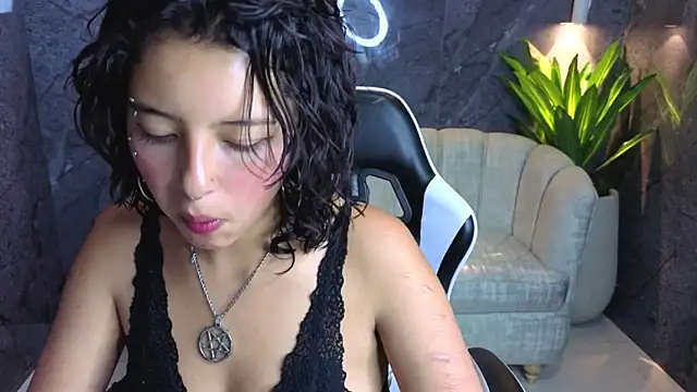 Snapshot of Lisa_Doll_Tx chatting on 02/23/26, 08:09 Lisa Doll Tx online show from 02/23/26, 08:09