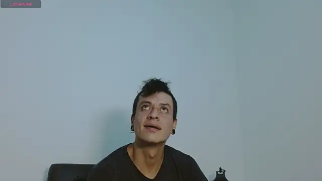 SkinnyDevil12 online show from 02/15/26, 03:29