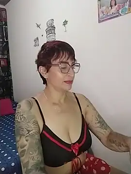 Charlotte gray  online show from 06/25/26, 03:26