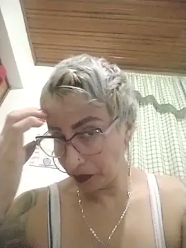 Snapshot of Charlotte_gray_ chatting on 02/11/26, 11:37 Charlotte gray online show from 02/11/26, 11:37