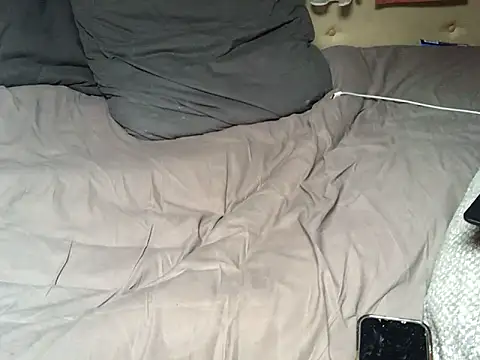 Snapshot of Im1208 chatting on 03/23/26, 05:02 Im1208 online show from 03/23/26, 05:02