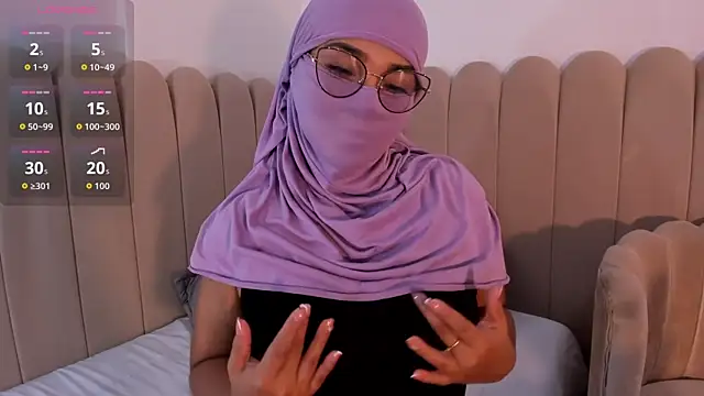  amisha online show from 02/24/26, 11:44