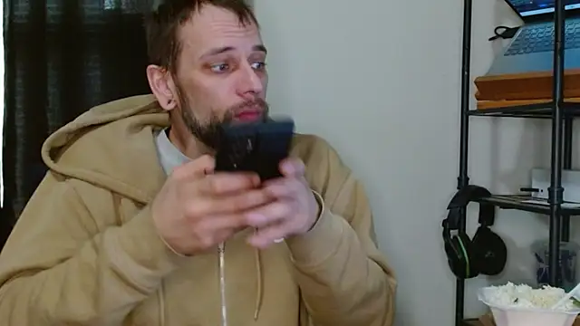 Snapshot of cguffey2284 chatting on 02/28/26, 10:31 cguffey2284 online show from 02/28/26, 10:31