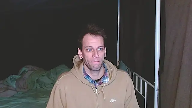 cguffey2284 online show from 03/16/26, 10:12