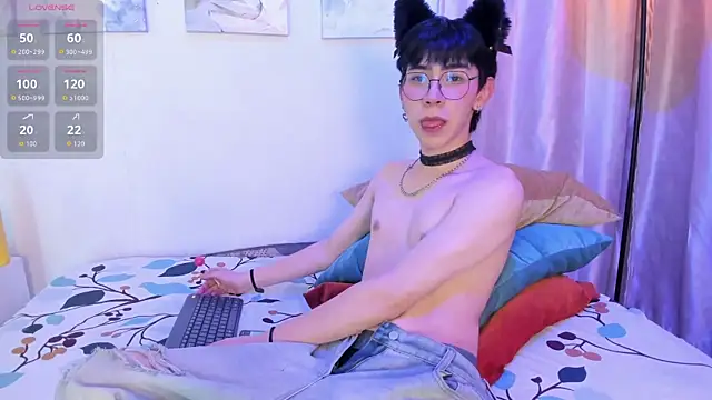 Demian Hush online show from 03/21/26, 03:19