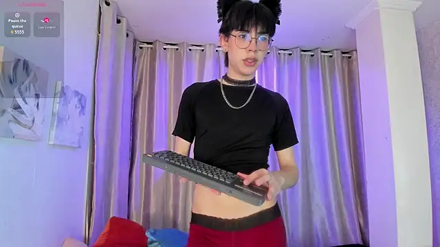 Demian Hush online show from 04/08/26, 03:08