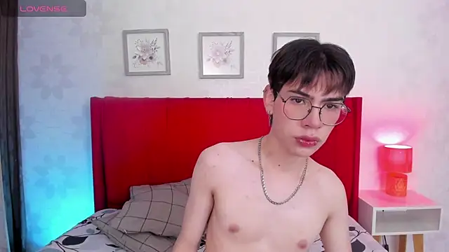 Demian Hush online show from 03/14/26, 03:23