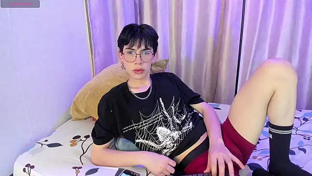 Demian Hush online show from 03/26/26, 03:05