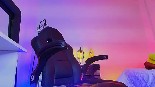 Axell Kussh online show from 03/20/26, 03:18