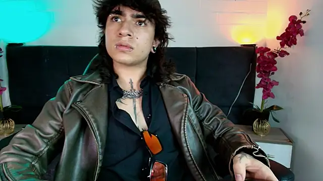 Axell Kussh online show from 04/22/26, 03:35