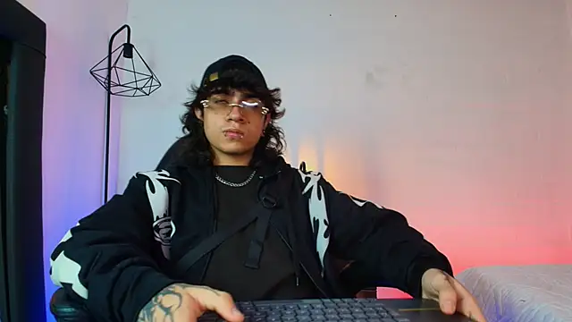 Axell Kussh online show from 03/22/26, 02:26