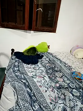 micavicexx online show from 02/28/26, 10:31