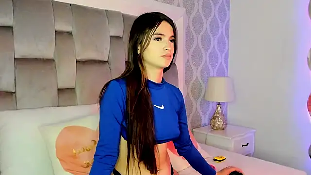 luna forever7 online show from 03/20/26, 01:01