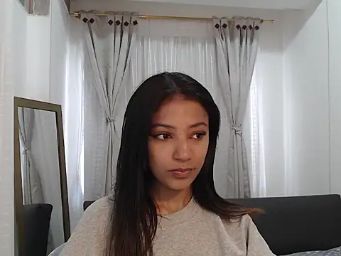 Snapshot of Scarleet_miaa chatting on 06/01/26, 07:24 Scarleet miaa online show from 06/01/26, 07:24
