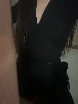 Snapshot of Celeste_SexyY chatting on 03/07/26, 02:44 Celeste SexyY online show from 03/07/26, 02:44