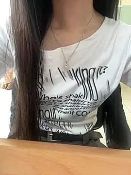 Snapshot of Celeste_SexyY chatting on 03/30/26, 04:36 Celeste SexyY online show from 03/30/26, 04:36