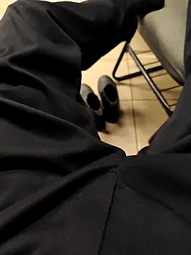 MOREN044 online show from 03/21/26, 10:35