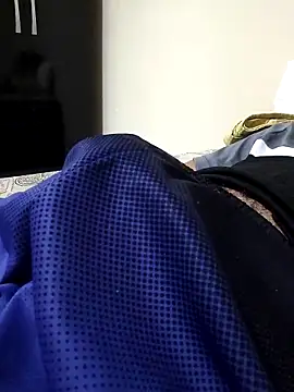 MOREN044 online show from 02/06/26, 02:18