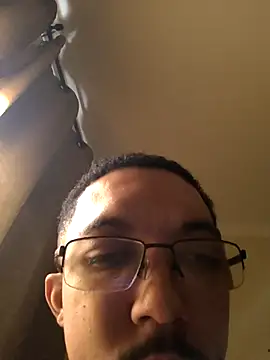 MOREN044 online show from 04/08/26, 05:36