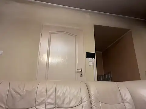 Snapshot of Sophiirose chatting on 02/10/26, 05:23 Sophiirose online show from 02/10/26, 05:23