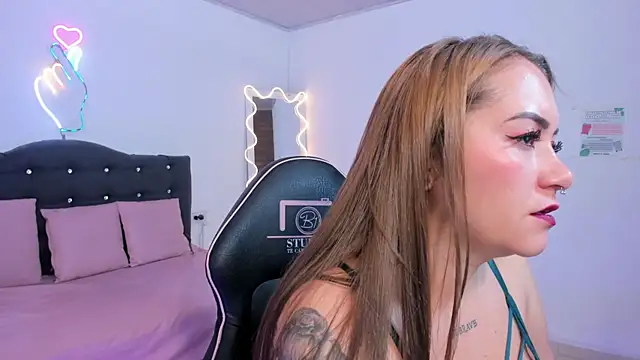 LUNAKITTY TAY online show from 06/13/26, 11:41