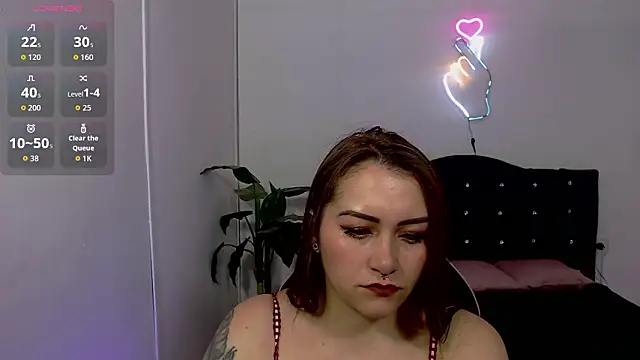 LUNAKITTY TAY online show from 02/25/26, 11:32
