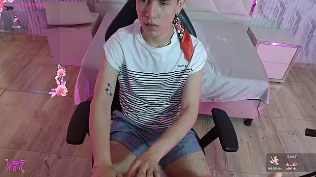 Snapshot of estefan_tay chatting on 02/16/26, 07:23 estefan tay online show from 02/16/26, 07:23