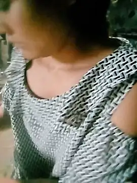 Snapshot of Luminana chatting on 06/18/26, 11:48 Luminana online show from 06/18/26, 11:48