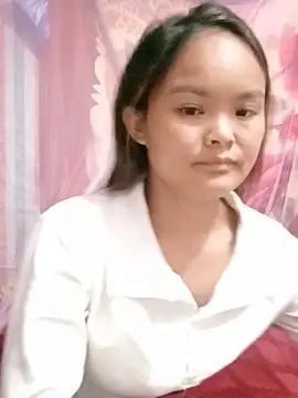 Snapshot of Luminana chatting on 07/08/26, 11:55 Luminana online show from 07/08/26, 11:55