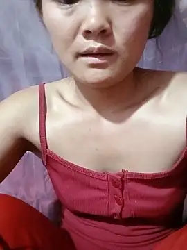 Snapshot of Luminana chatting on 06/20/26, 03:17 Luminana online show from 06/20/26, 03:17