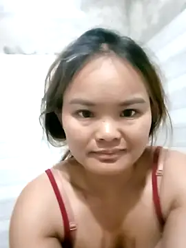 Snapshot of Luminana chatting on 04/26/26, 03:26 Luminana online show from 04/26/26, 03:26