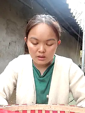 Luminana online show from 02/24/26, 08:48