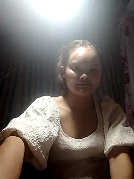 Luminana online show from 02/08/26, 02:20