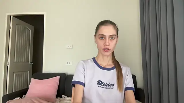 SonyaSweety online show from 02/20/26, 06:26