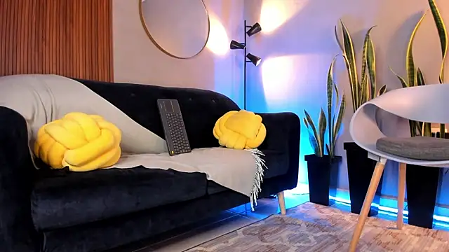 Elle Lane online show from 03/16/26, 10:45