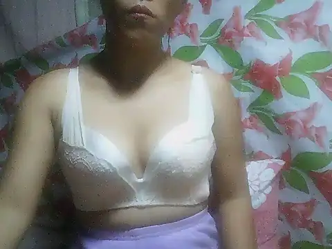 SweetHotBabe18 online show from 03/08/26, 12:16