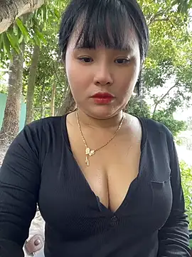 Lewd couple online show from 05/23/26, 04:00