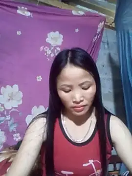 Snapshot of nhynhy11 chatting on 02/19/26, 06:54 nhynhy11 online show from 02/19/26, 06:54