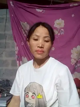 Snapshot of nhynhy11 chatting on 02/27/26, 01:06 nhynhy11 online show from 02/27/26, 01:06