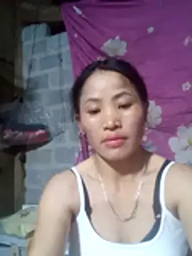 Snapshot of nhynhy11 chatting on 02/11/26, 02:50 nhynhy11 online show from 02/11/26, 02:50