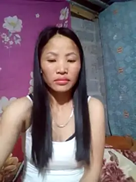 Snapshot of nhynhy11 chatting on 02/21/26, 11:29 nhynhy11 online show from 02/21/26, 11:29