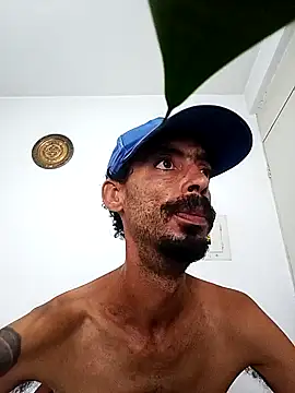 Swicth love online show from 03/19/26, 06:08