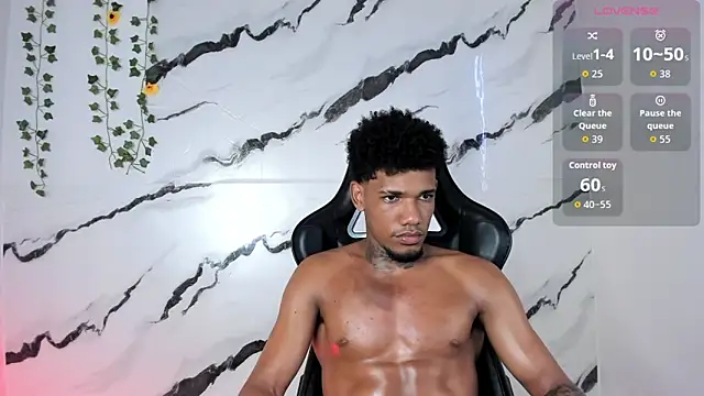 Snapshot of Nehemiaa_boy chatting on 02/20/26, 08:22 Nehemiaa boy online show from 02/20/26, 08:22