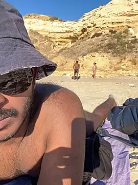 Reez77 online show from 03/22/26, 07:43