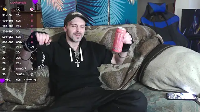 Snapshot of SwatRocShy chatting on 02/10/26, 02:27 SwatRocShy online show from 02/10/26, 02:27