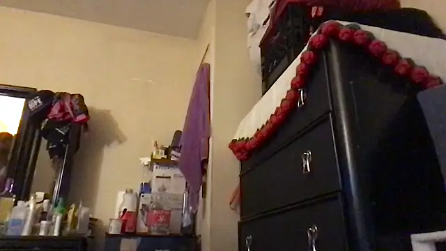 Goldie Glows63 online show from 03/19/26, 08:14